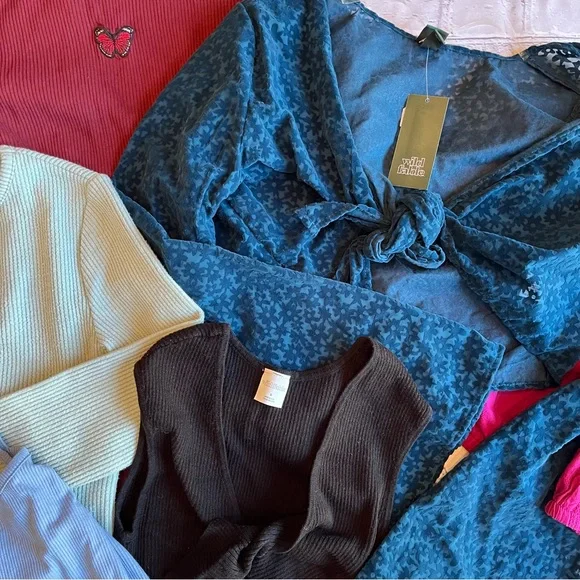 TARGET Juniors 6pc BUNDLE SIZE SMALL Wild Fable Universal Thread NEW - Picture 3 of 12